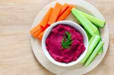 Bowl of Houmous with Vegetable Crudites - Weight Loss Resources