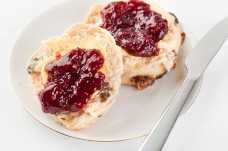 Wholemeal Fruit Scone with Raspberry Jam - Weight Loss Resources