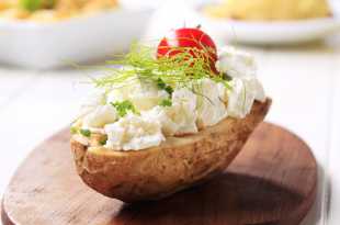 Jacket Potato with Cottage Cheese and Pineapple - Weight Loss Resources - Lunch Day 2
