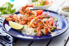 Prawn Skewers with Rice and Salad - Weight Loss Resources